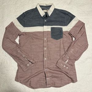 1901 buttoned shirt